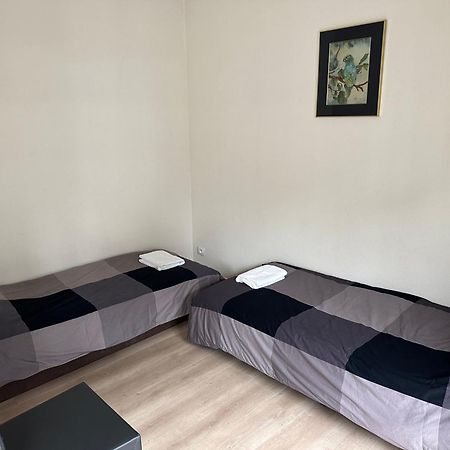 3 Bedroom Apartment In City Center With Balcony View Brussel Eksteriør bilde